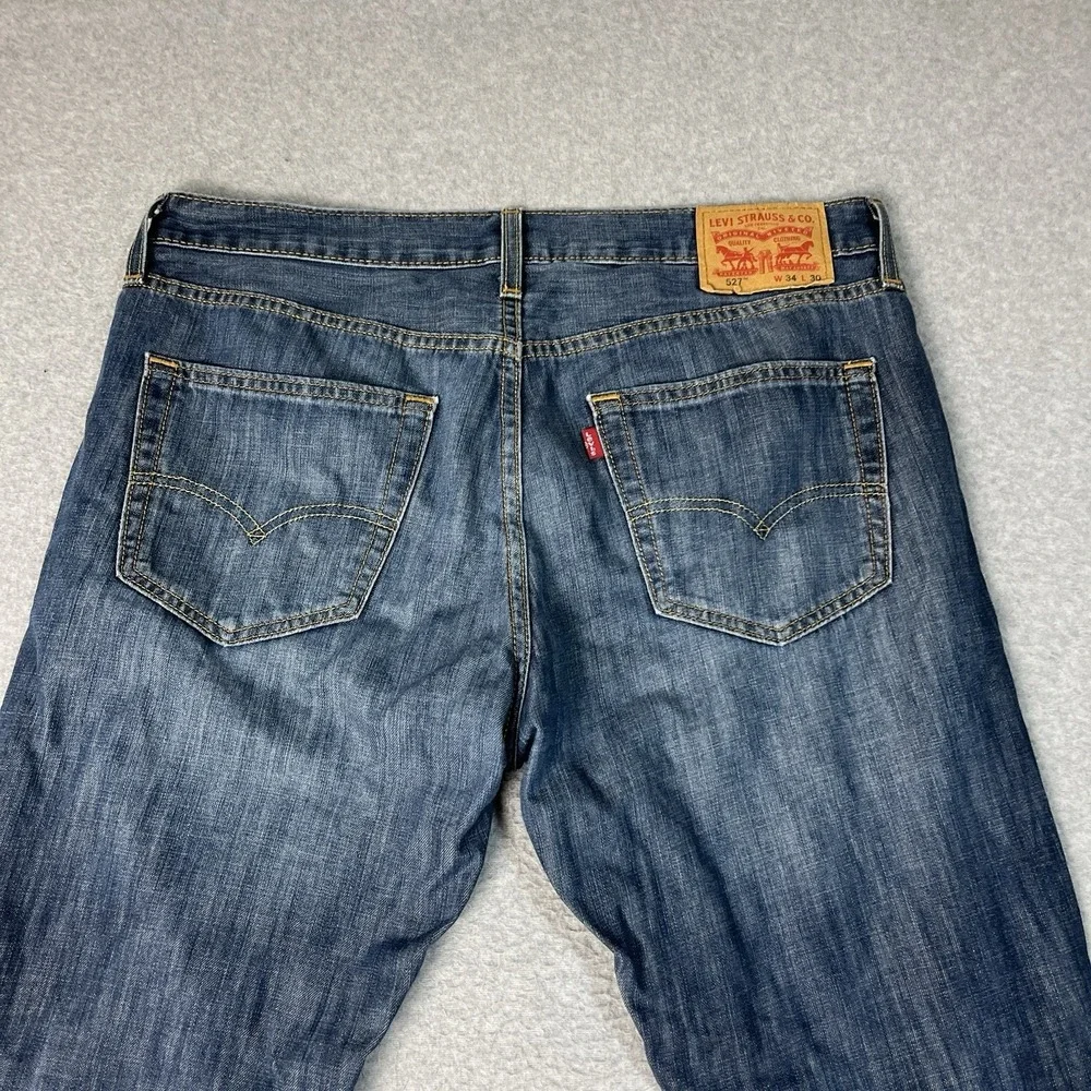 Levis Jeans Mens 34x30 (Fit 36x30) Blue 527 Bootcut Western Cowboy Denim Medium